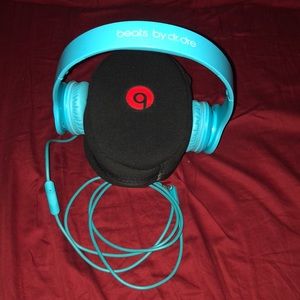 Beats By Dr.Dre: Light blue